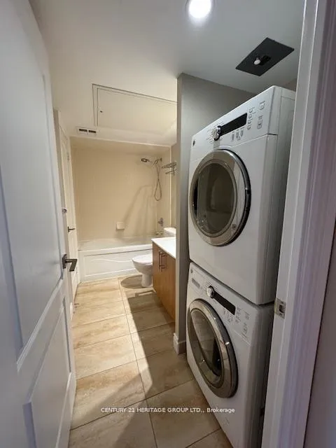 Photo 8 of Unit 320, 60 South Town Centre Boulevard, Markham, Unionville — HOMEH