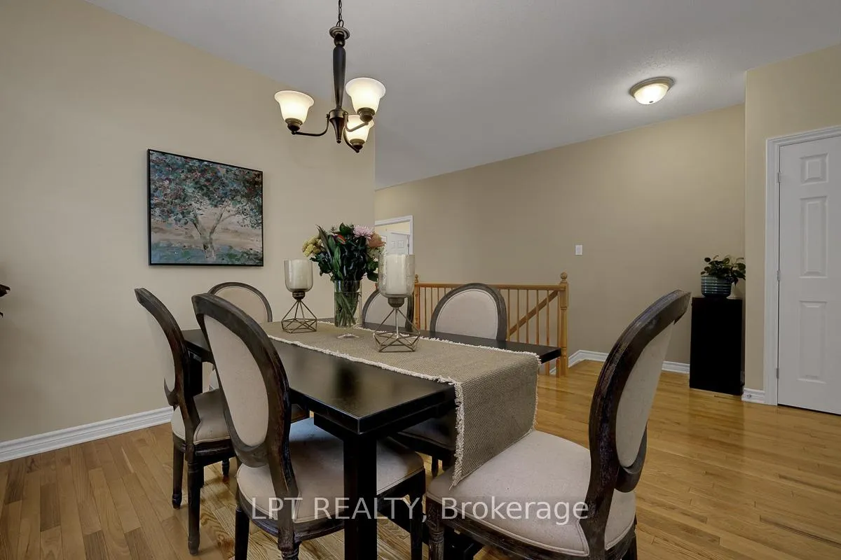 Photo 7 of 346 Jackson Stitt Circle, Ottawa, Stittsville (North) — HOMEH