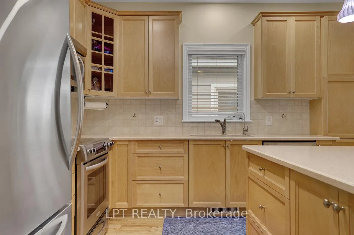 Photo 9 of 346 Jackson Stitt Circle, Ottawa, Stittsville (North) — HOMEH