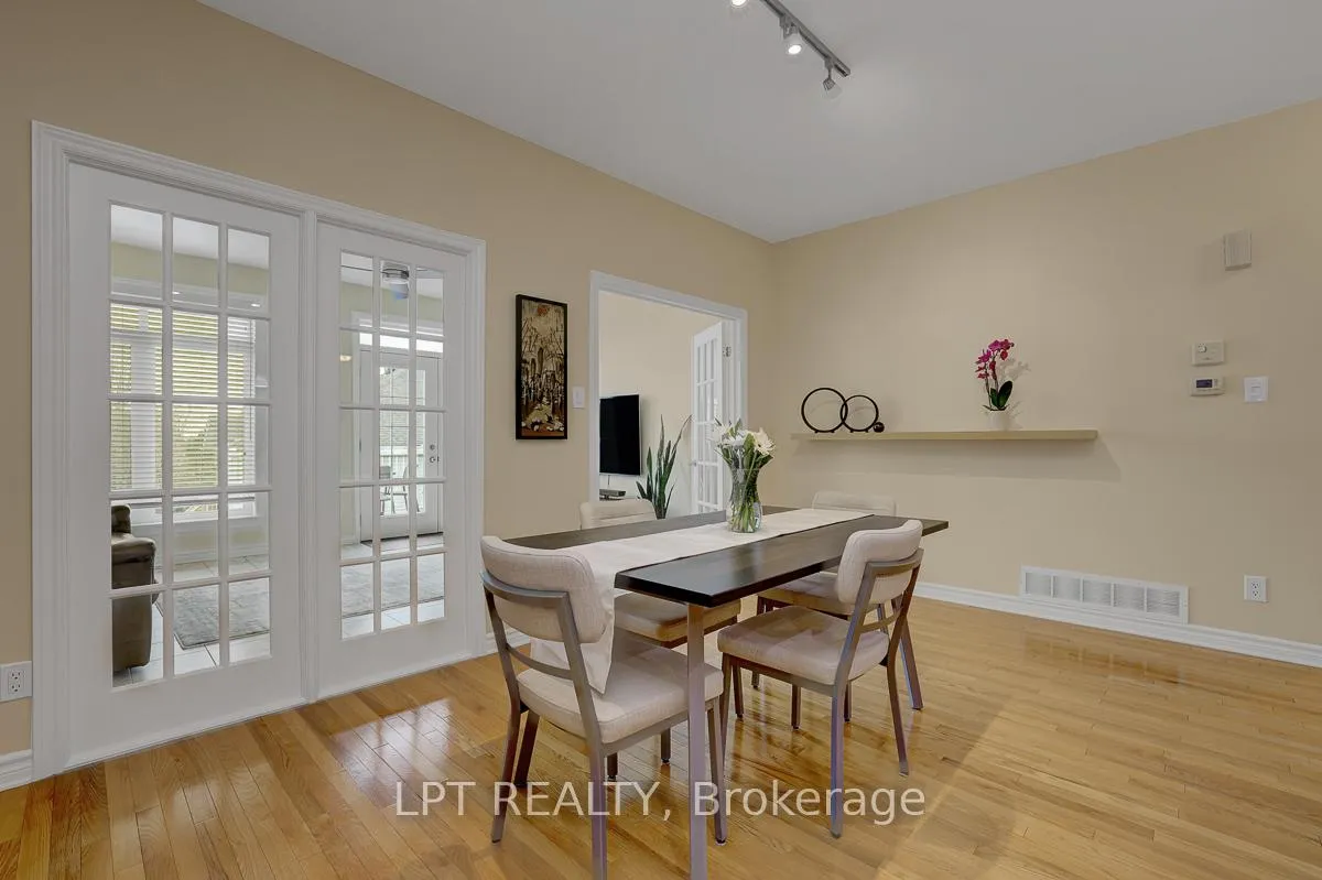 Photo 13 of 346 Jackson Stitt Circle, Ottawa, Stittsville (North) — HOMEH