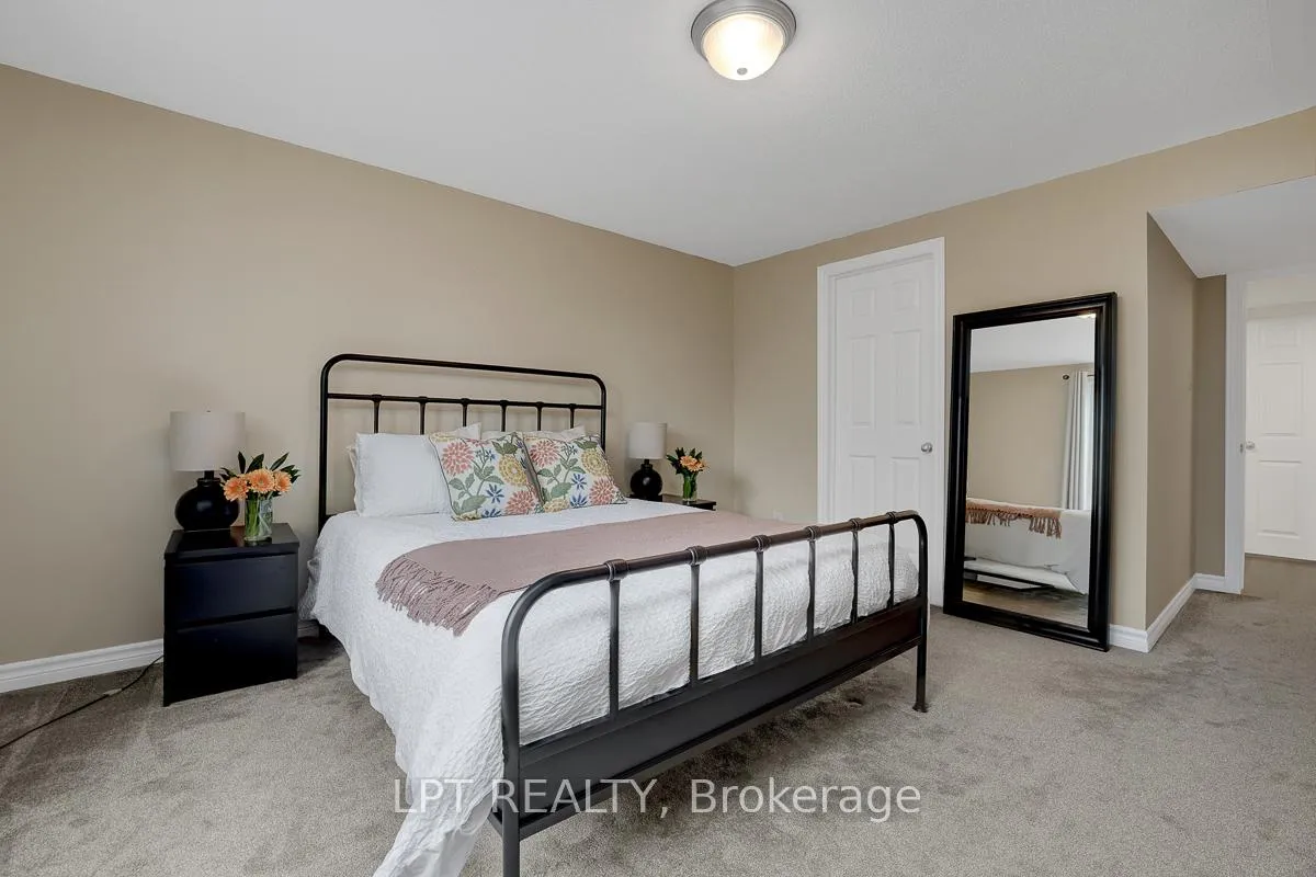 Photo 34 of 346 Jackson Stitt Circle, Ottawa, Stittsville (North) — HOMEH