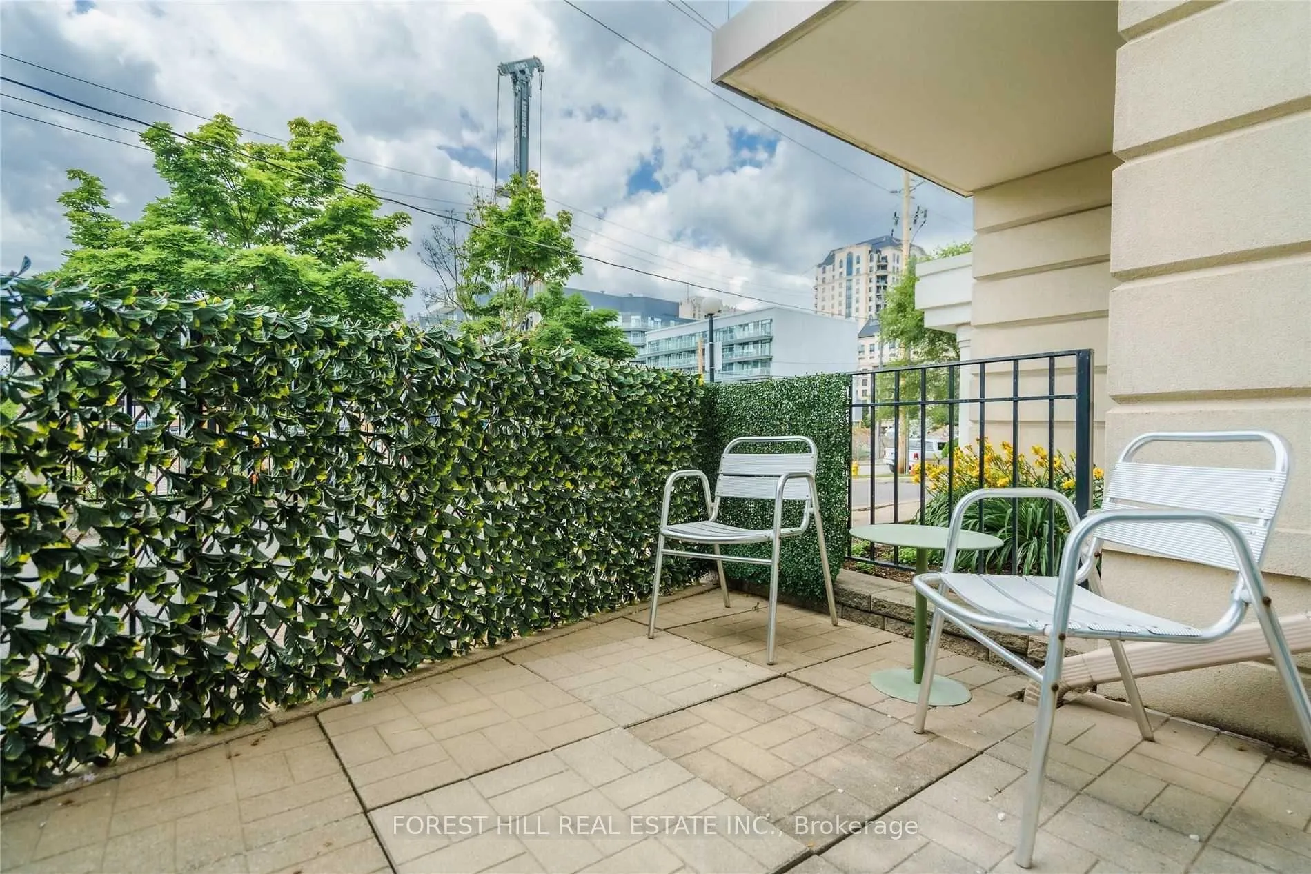 Photo 19 of Unit 103, 9 Greenbriar Road, North York, Bayview Village — HOMEH
