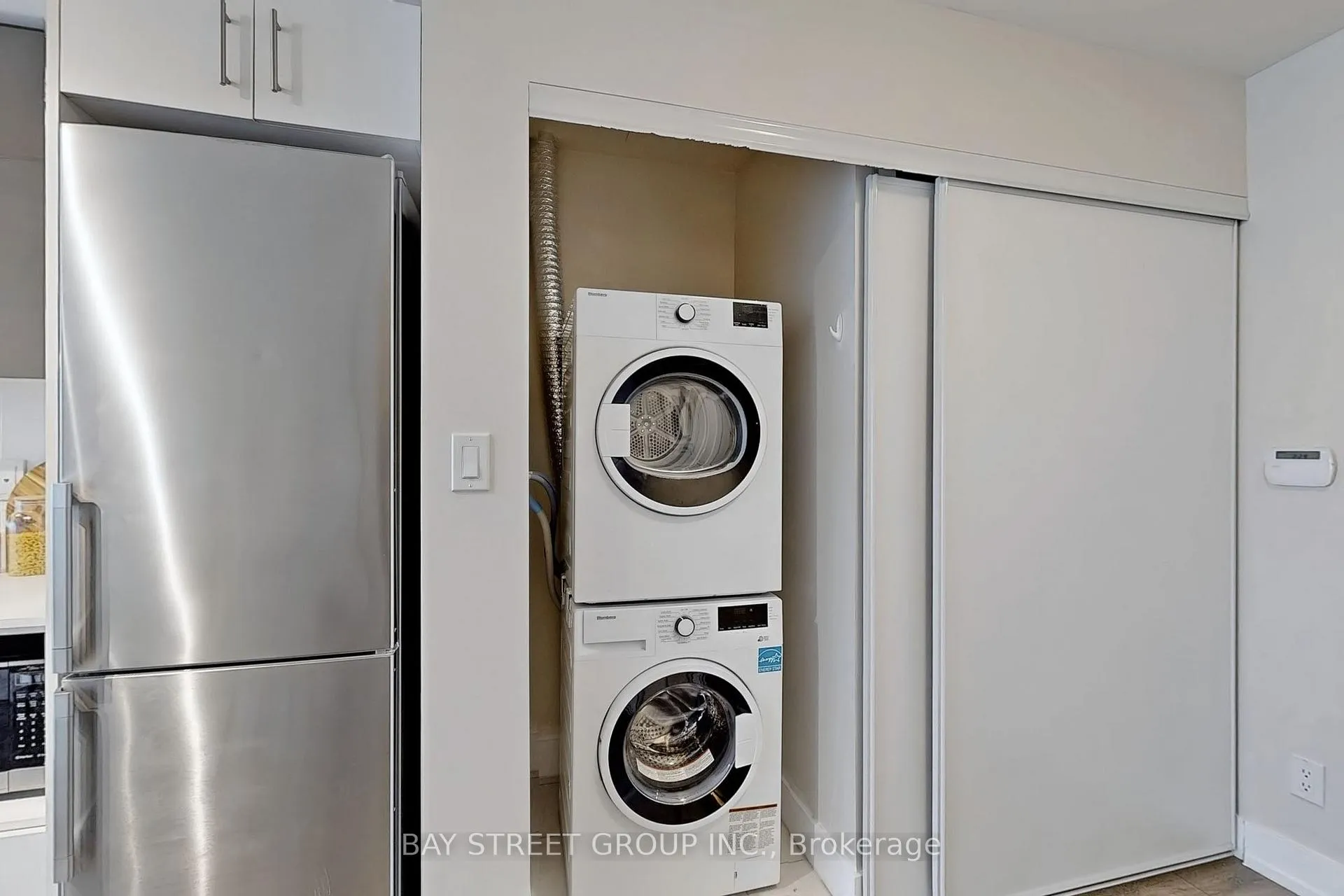 Photo 11 of Unit 503, 180 Fairview Mall Drive, North York, Don Valley Village — HOMEH