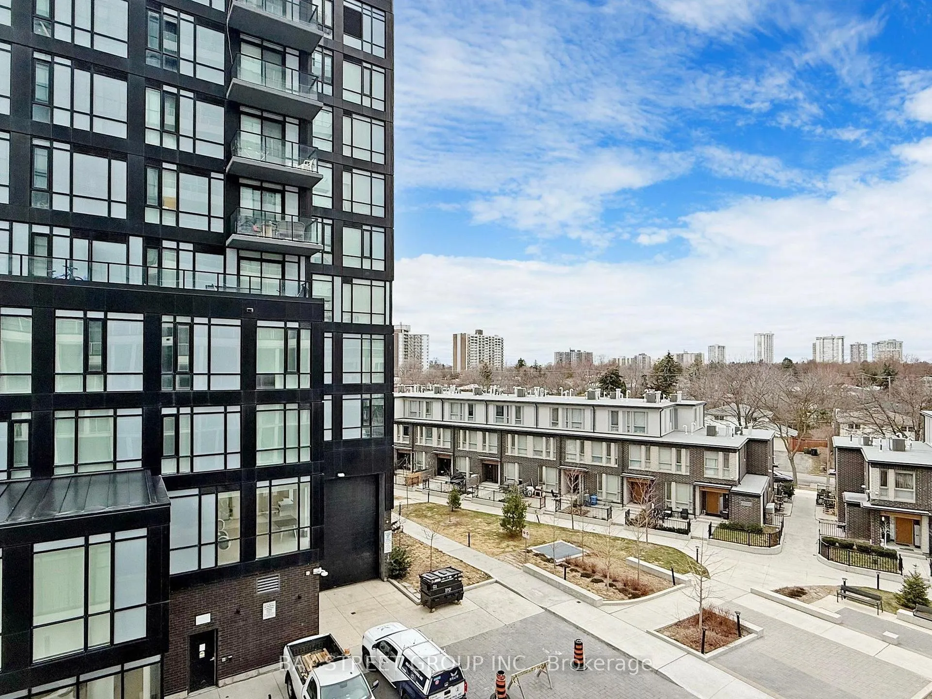 Photo 13 of Unit 503, 180 Fairview Mall Drive, North York, Don Valley Village — HOMEH