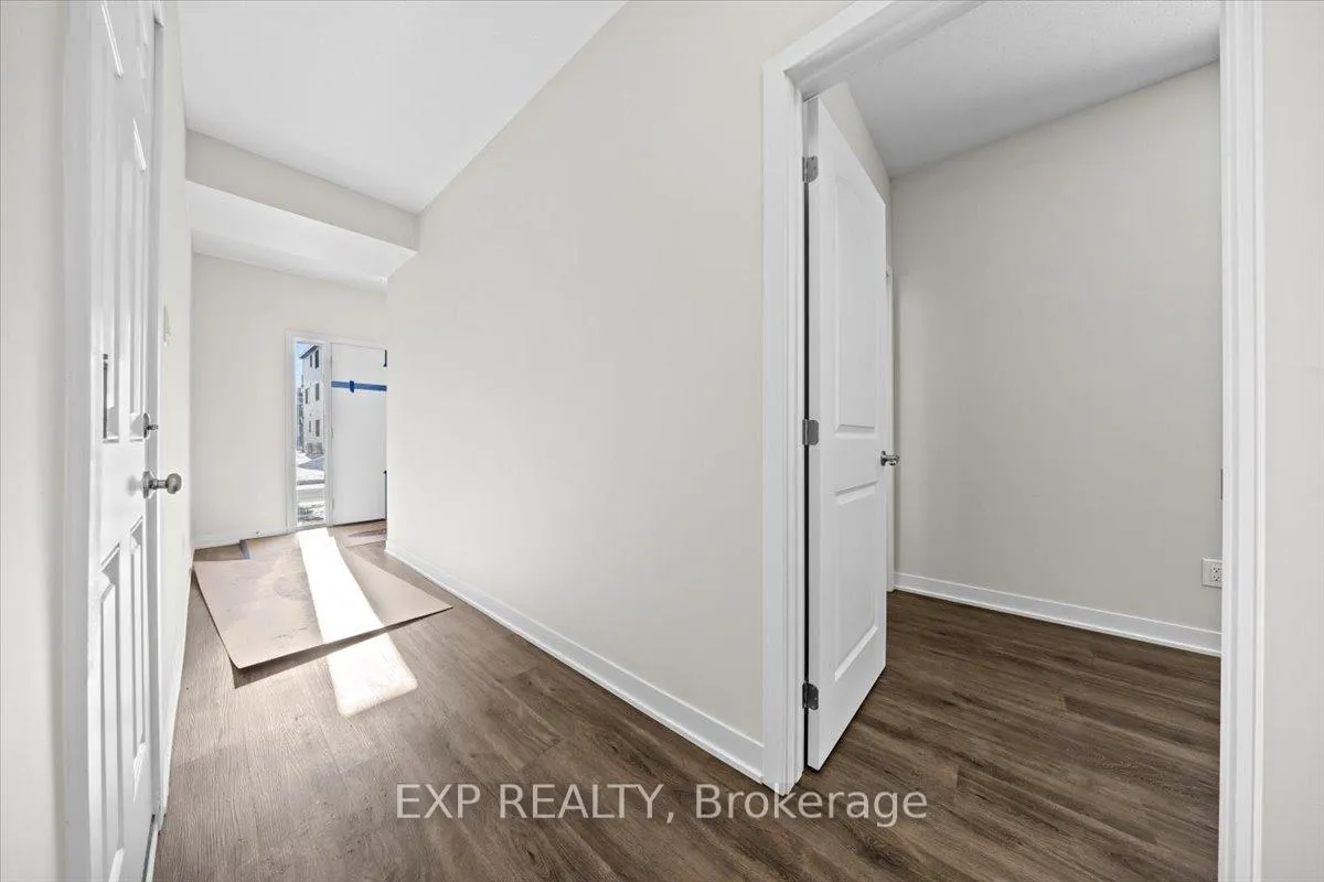 Photo 3 of 623 Bee Pollen Way, Ottawa, Kanata - Rural Kanata (Central) — HOMEH