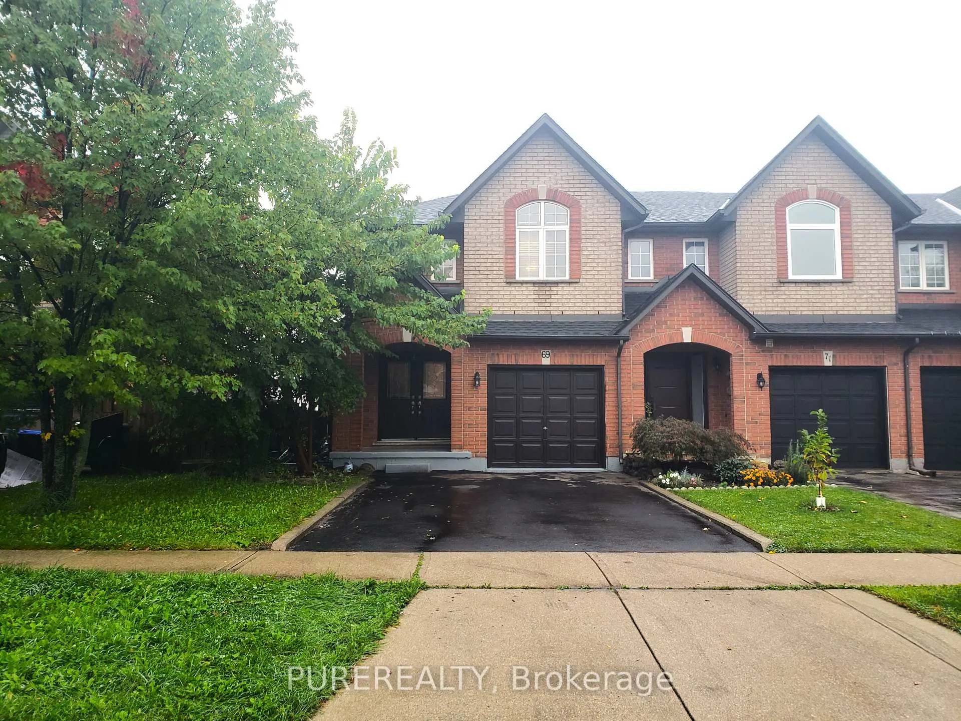 Photo 1 of 69 Shadyglen Drive, Hamilton, Stoney Creek Mountain — HOMEH