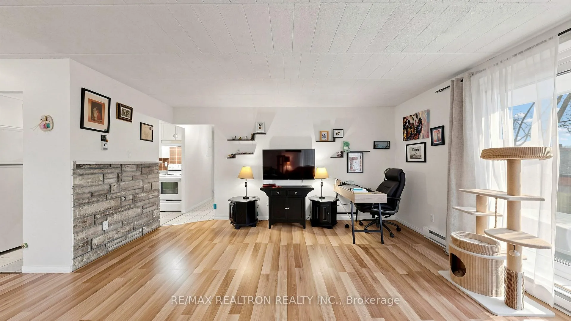 Photo 16 of Unit 208, 75 Hazelglen Drive, Kitchener — HOMEH