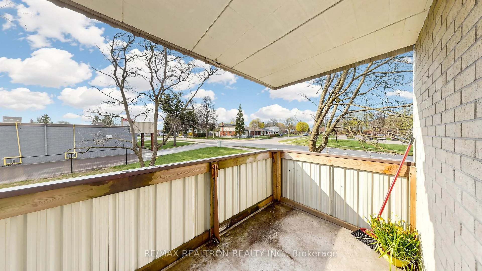 Photo 35 of Unit 208, 75 Hazelglen Drive, Kitchener — HOMEH