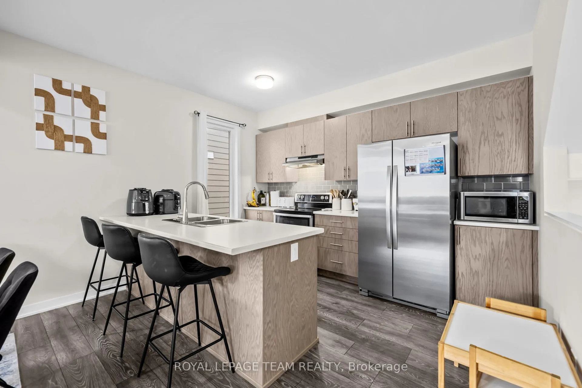 Photo 11 of 233 Speckled Alder Row, Ottawa, Barrhaven - Half Moon Bay — HOMEH