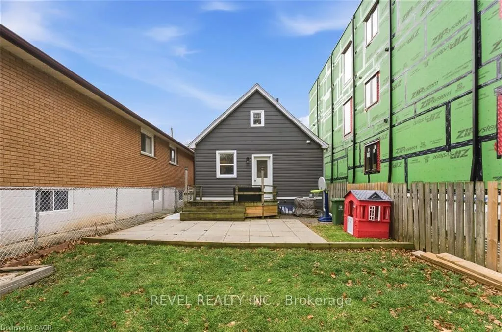 Photo 27 of 140 Royal Avenue, Hamilton, Ainslie Wood — HOMEH