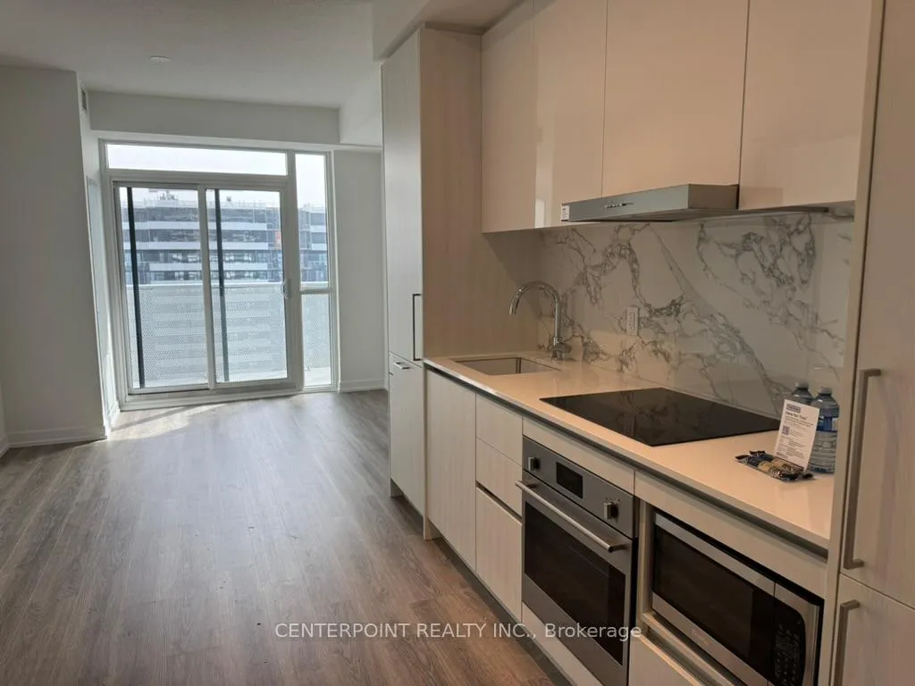 Photo 5 of Unit 4916, 195 Commerce Street, Vaughan, Vaughan Corporate Centre — HOMEH