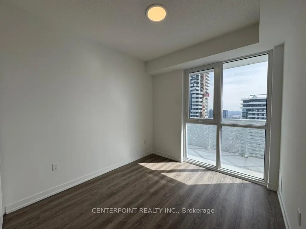 Photo 6 of Unit 4916, 195 Commerce Street, Vaughan, Vaughan Corporate Centre — HOMEH