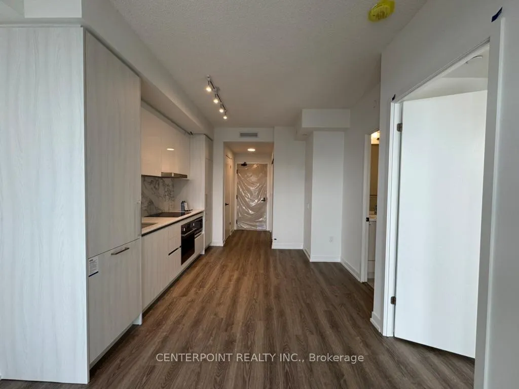 Photo 10 of Unit 4916, 195 Commerce Street, Vaughan, Vaughan Corporate Centre — HOMEH