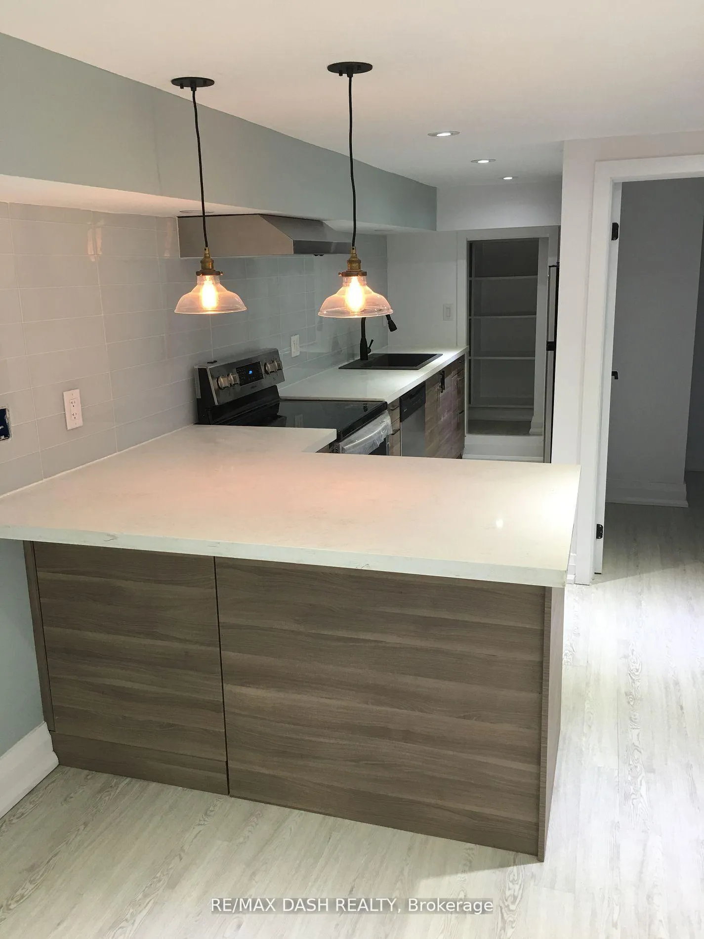 Photo 5 of Unit Bsmnt, 38 Hammersmith Avenue, Toronto, The Beaches — HOMEH