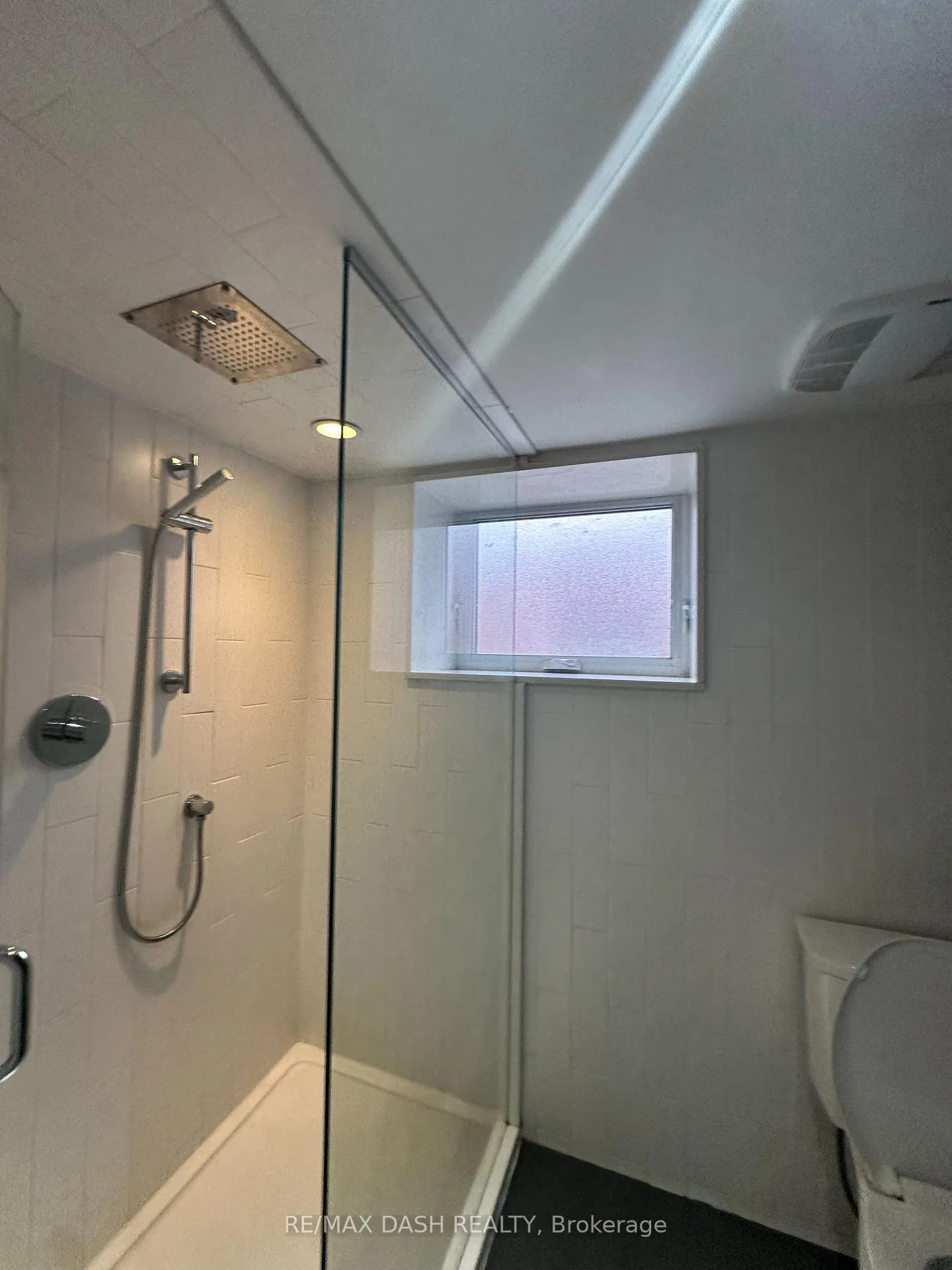 Photo 15 of Unit Bsmnt, 38 Hammersmith Avenue, Toronto, The Beaches — HOMEH