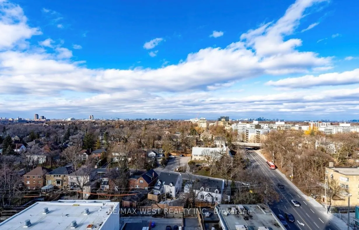 Photo 22 of Unit 1209, 2020 Bathurst Street, Toronto, Humewood-Cedarvale — HOMEH