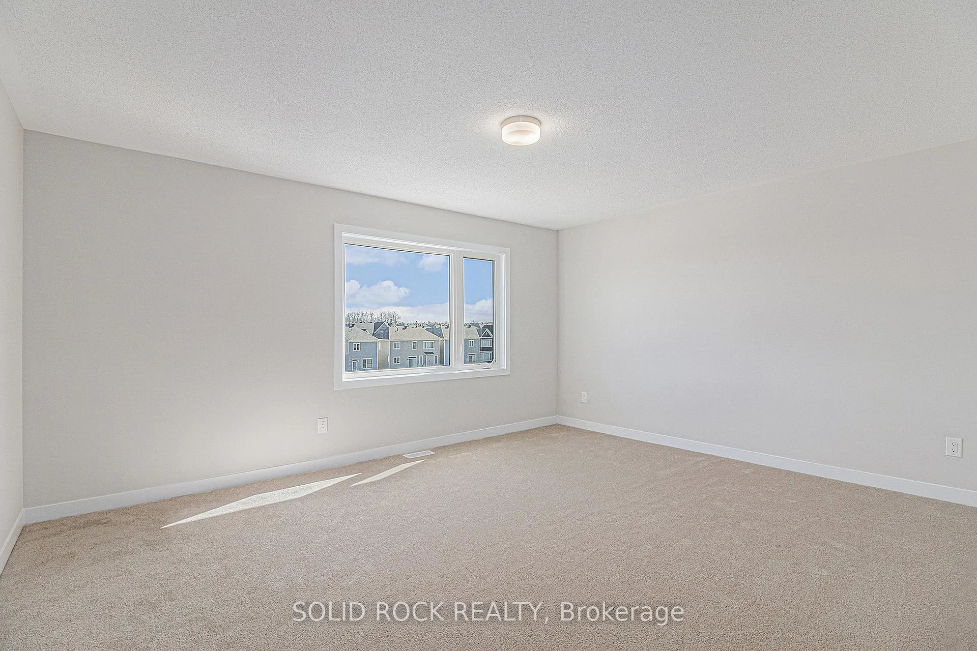 Photo 11 of 208 Beebalm Crescent, Ottawa, Barrhaven - Half Moon Bay — HOMEH