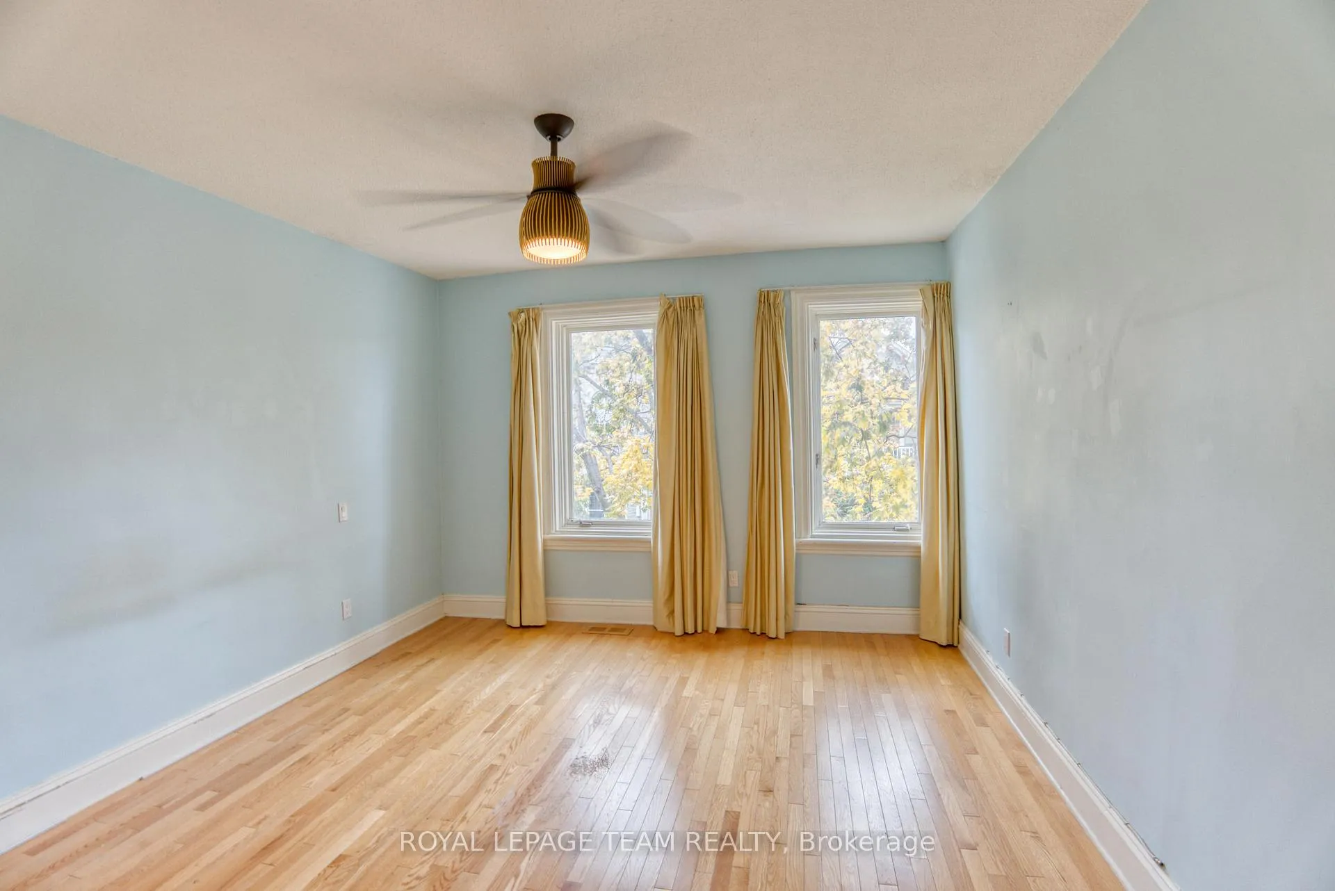 Photo 16 of 87 Guigues Avenue, Ottawa, Lower Town/Byward Market — HOMEH