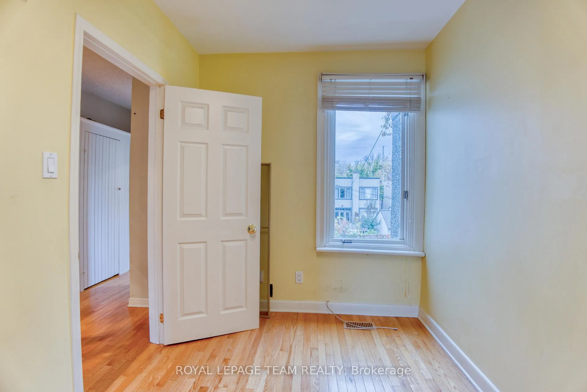 Photo 18 of 87 Guigues Avenue, Ottawa, Lower Town/Byward Market — HOMEH