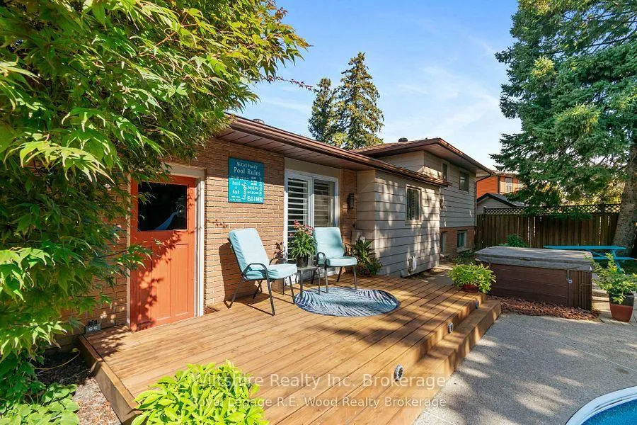 Photo 27 of 32 Devon Court, Tillsonburg — HOMEH