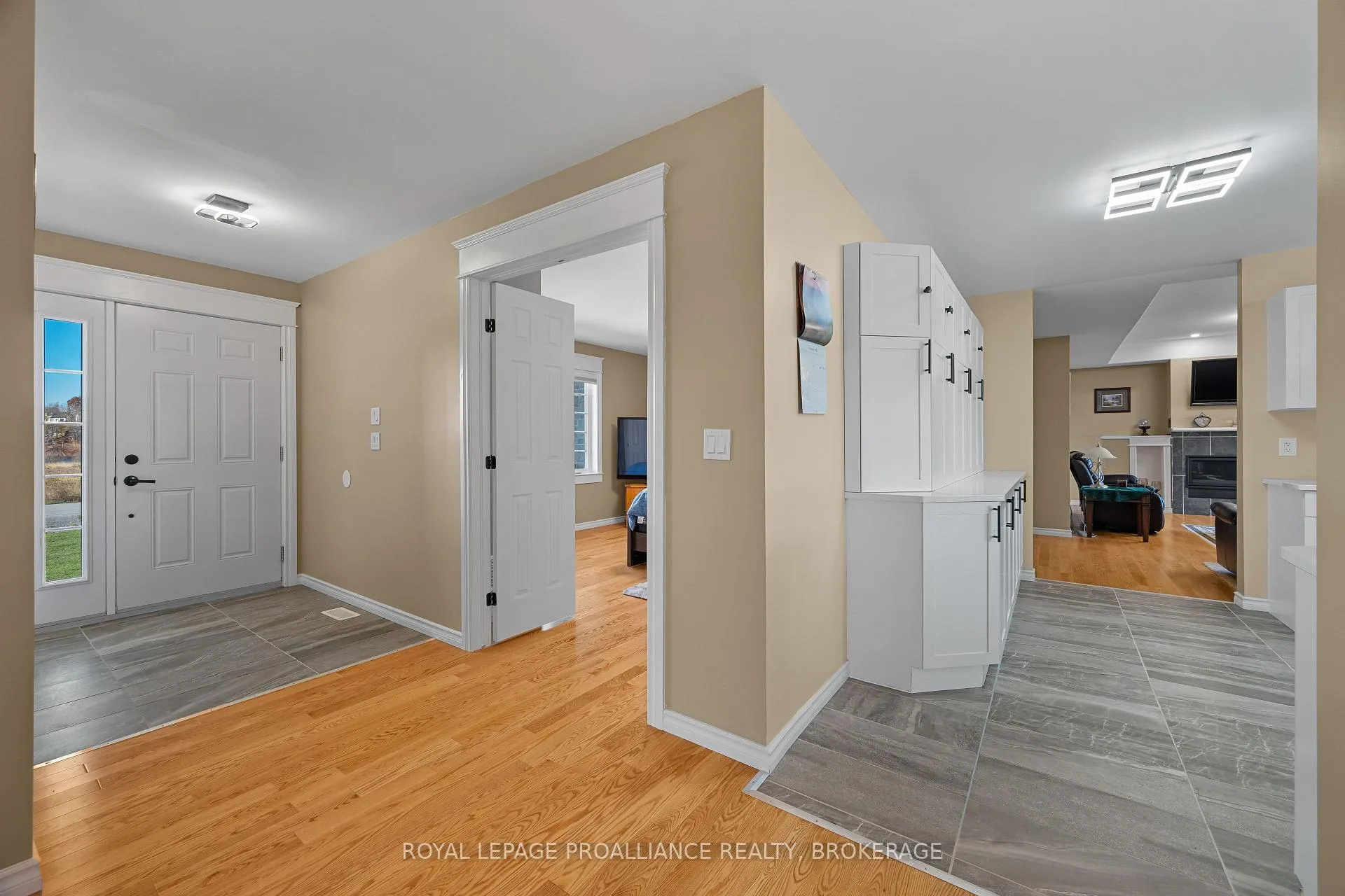 Photo 9 of 103 Hineman Street, Kingston, City North of 401 — HOMEH
