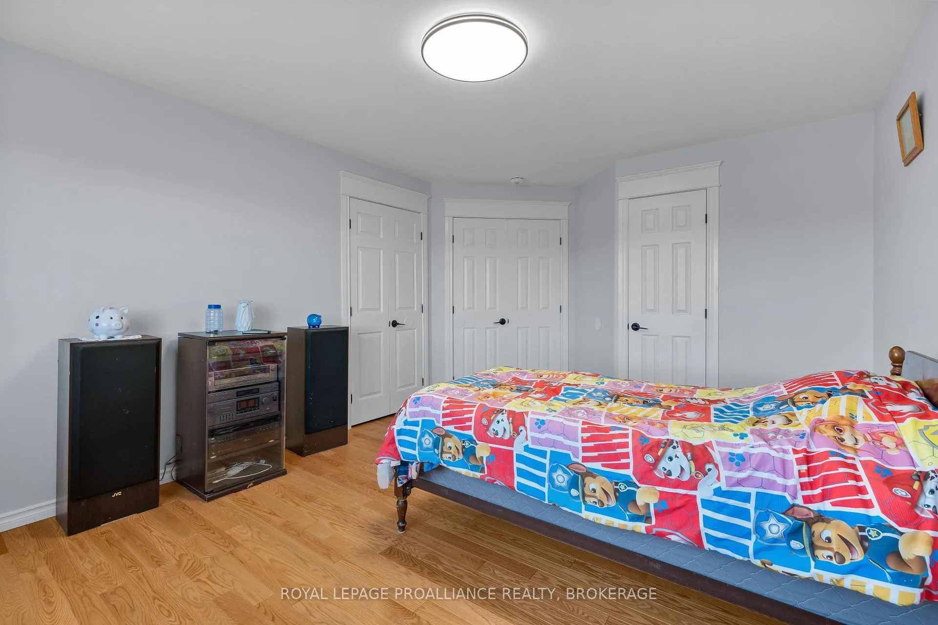 Photo 12 of 103 Hineman Street, Kingston, City North of 401 — HOMEH