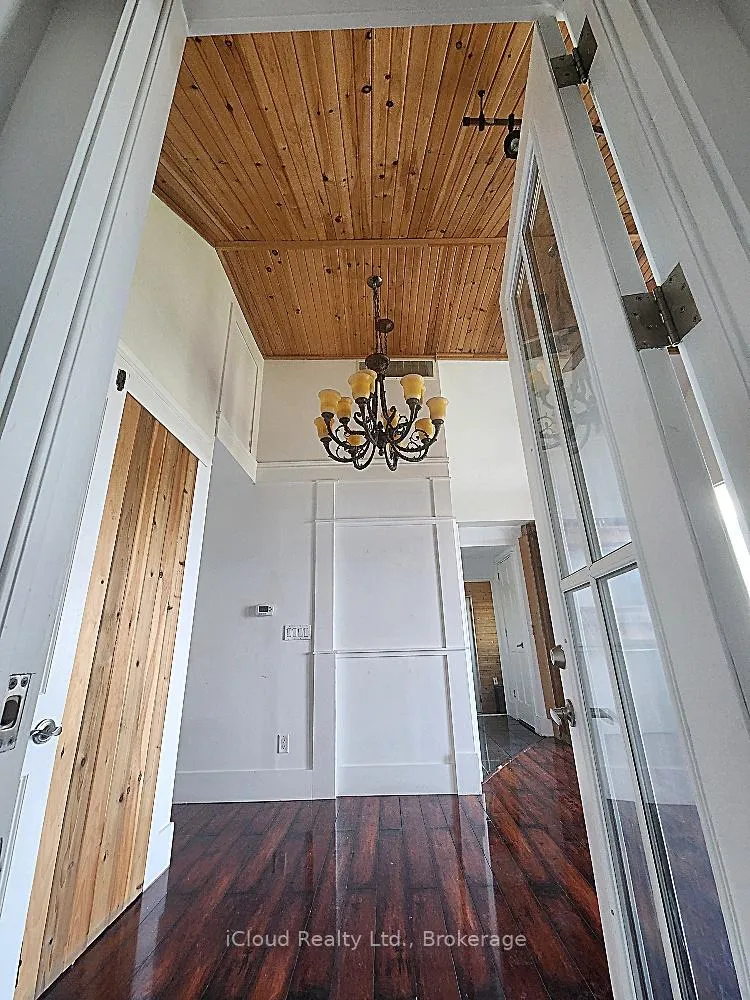 Photo 6 of 645 Beach Boulevard, Hamilton, Hamilton Beach — HOMEH