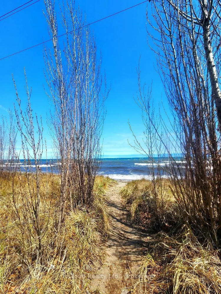 Photo 18 of 645 Beach Boulevard, Hamilton, Hamilton Beach — HOMEH