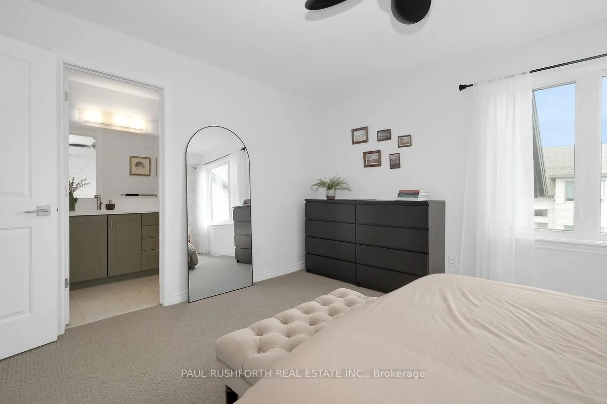 Photo 18 of 804 Chipping Circle, Ottawa, Riverside South/Gloucester Glen — HOMEH