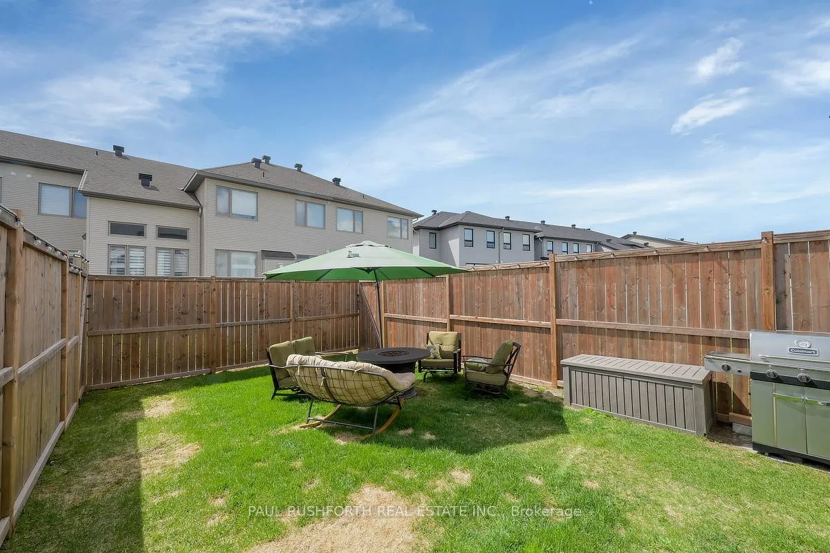 Photo 30 of 804 Chipping Circle, Ottawa, Riverside South/Gloucester Glen — HOMEH