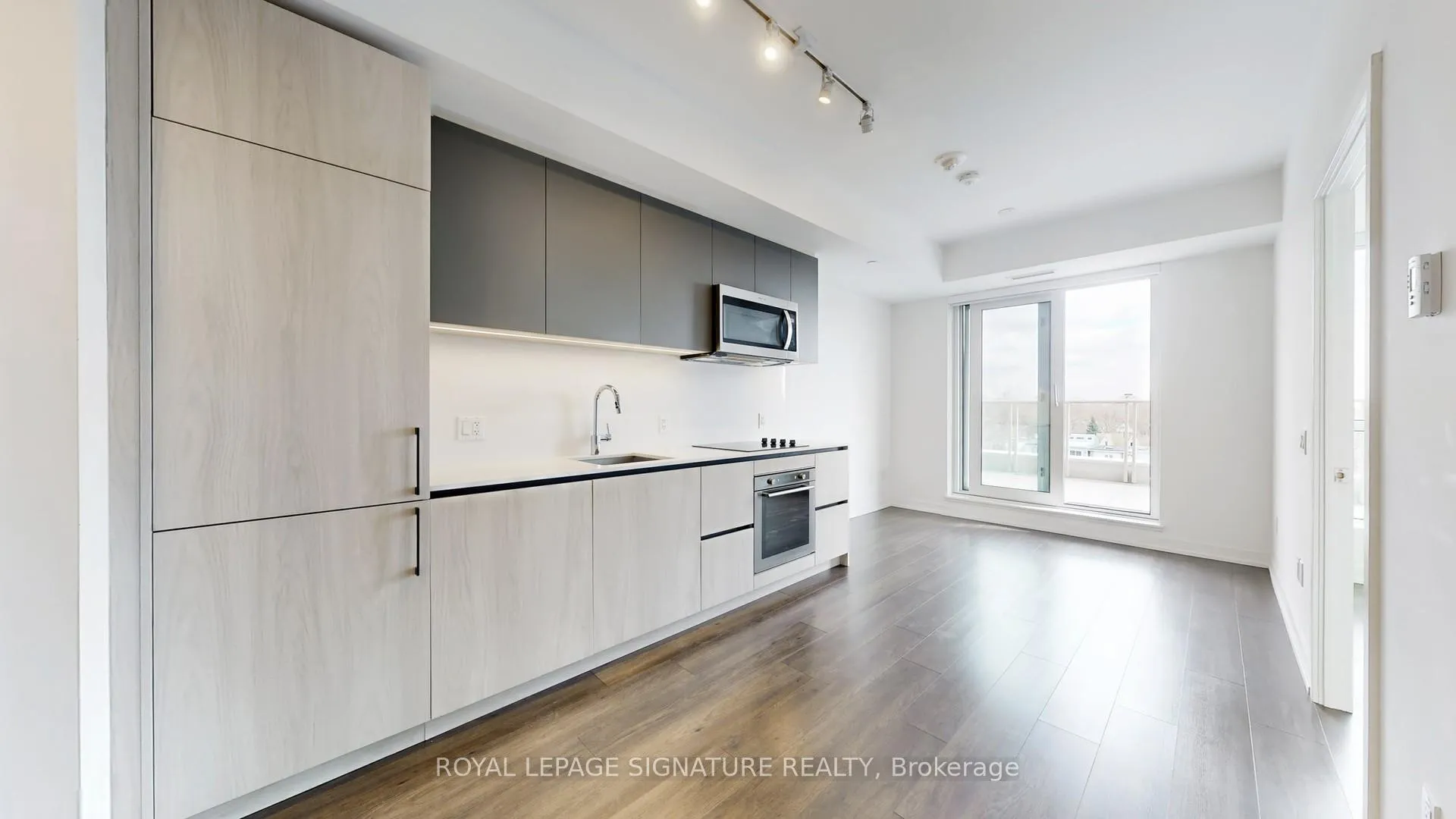 Photo 5 of Unit 633, 150 Logan Avenue, Toronto, South Riverdale — HOMEH