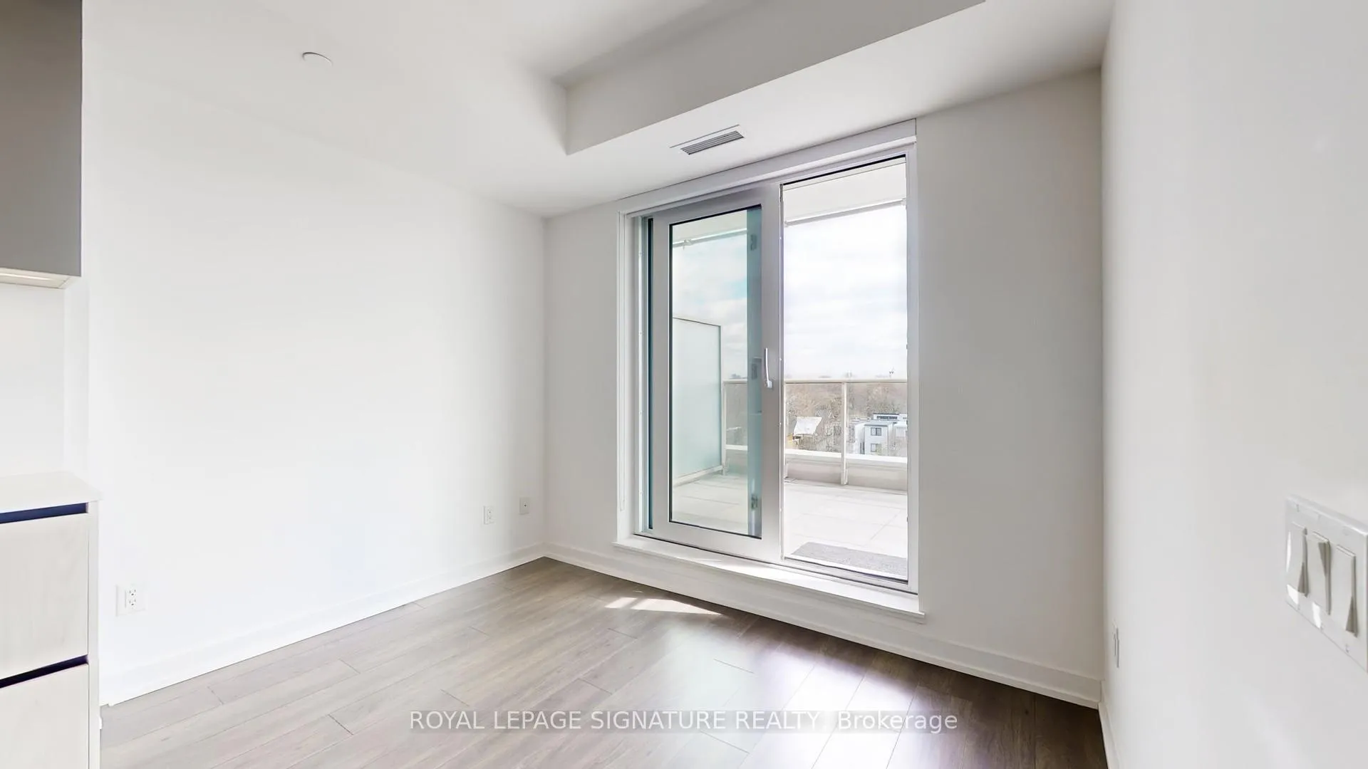 Photo 7 of Unit 633, 150 Logan Avenue, Toronto, South Riverdale — HOMEH