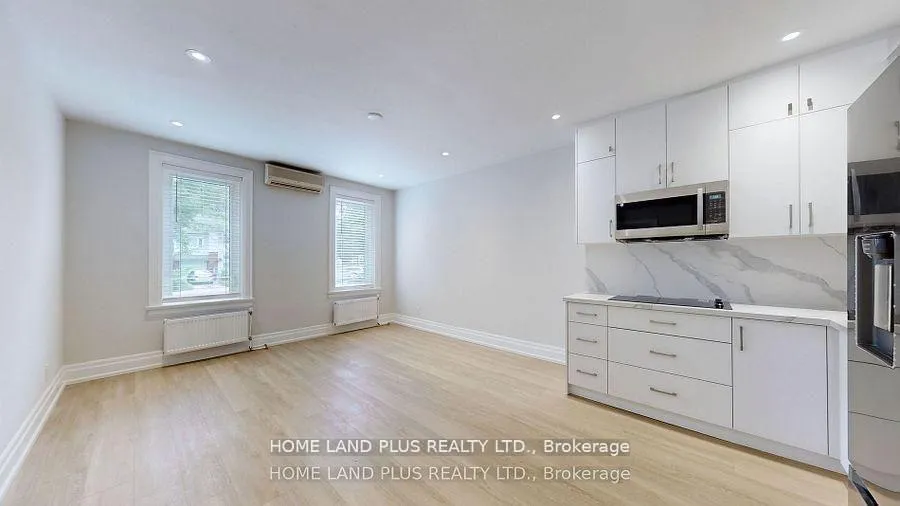 Photo 5 of Unit Unit 1, 919 Avenue Road, Toronto, Yonge-Eglinton — HOMEH
