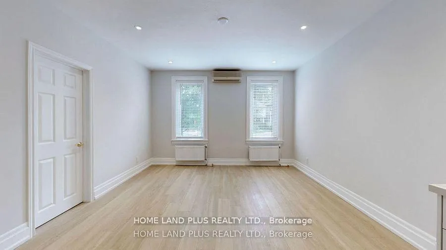 Photo 6 of Unit Unit 1, 919 Avenue Road, Toronto, Yonge-Eglinton — HOMEH
