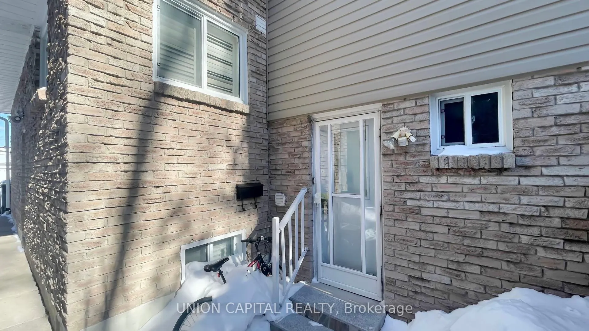 Photo 27 of 43 Fireside Drive, Scarborough, Rouge — HOMEH