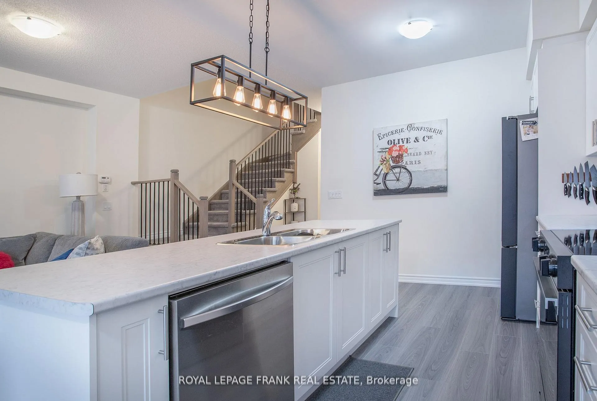 Photo 14 of 89 North Garden Boulevard, Scugog, Port Perry — HOMEH