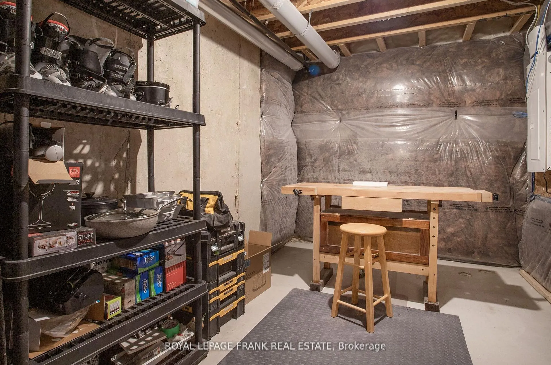 Photo 35 of 89 North Garden Boulevard, Scugog, Port Perry — HOMEH