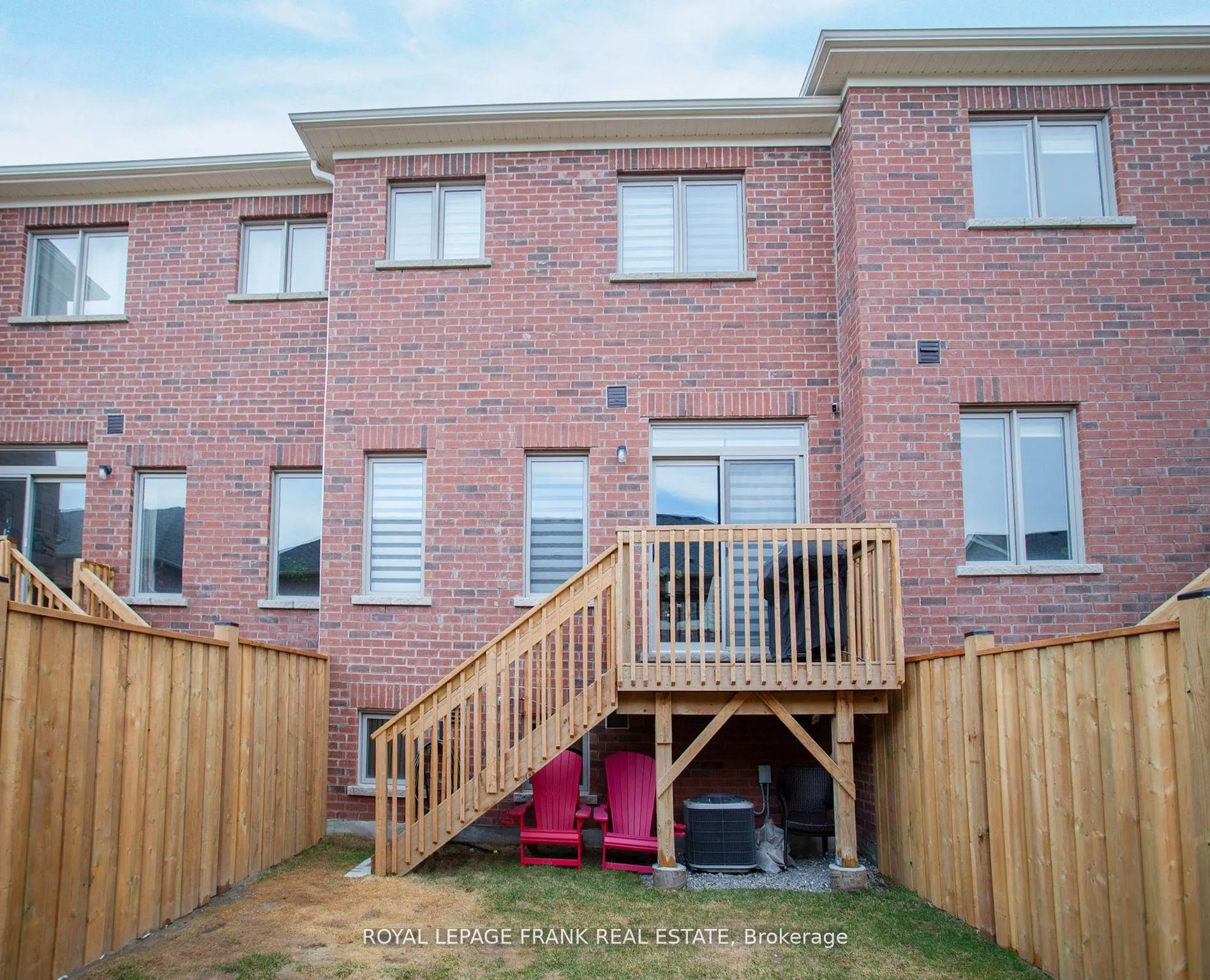 Photo 36 of 89 North Garden Boulevard, Scugog, Port Perry — HOMEH