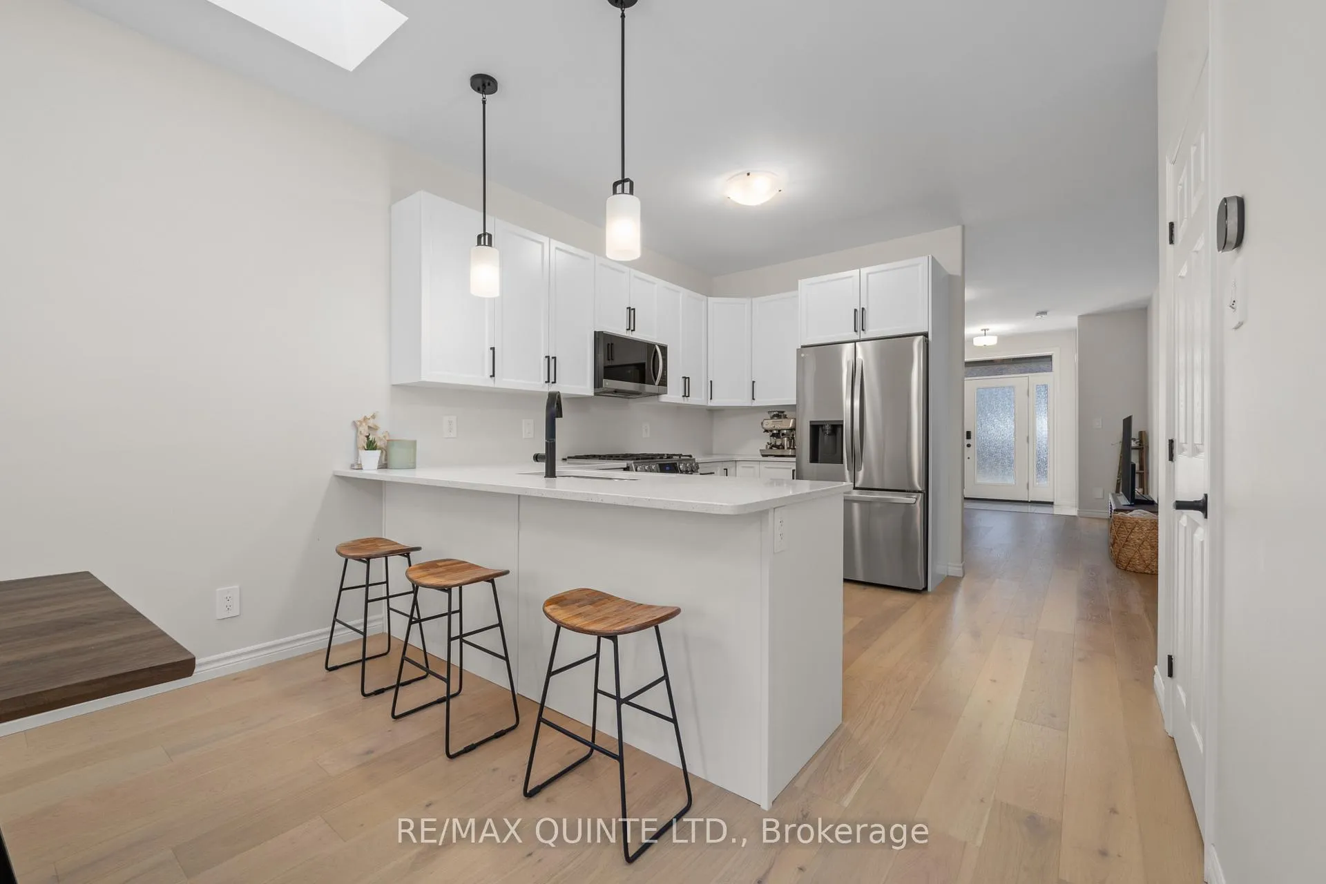 Photo 8 of 63 Athabaska Drive, Belleville, Thurlow Ward — HOMEH