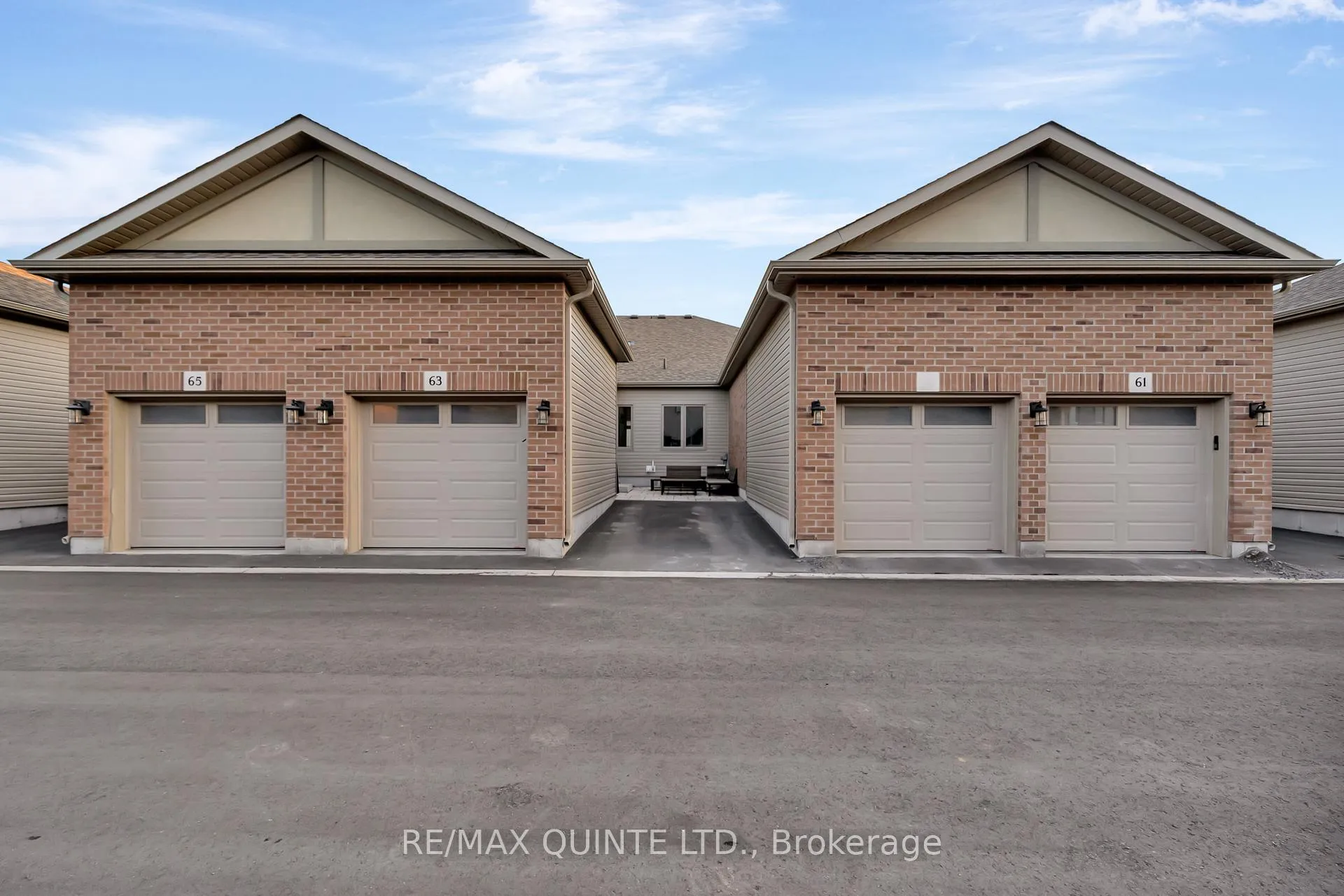 Photo 43 of 63 Athabaska Drive, Belleville, Thurlow Ward — HOMEH