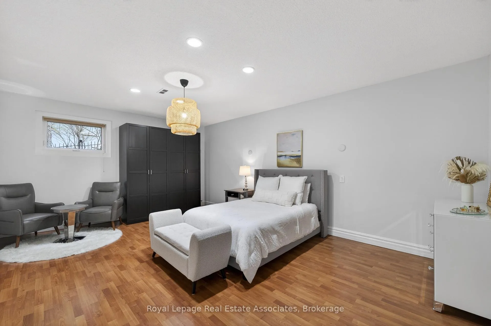 Photo 41 of 12 Westmount Park Road, Etobicoke, Humber Heights — HOMEH