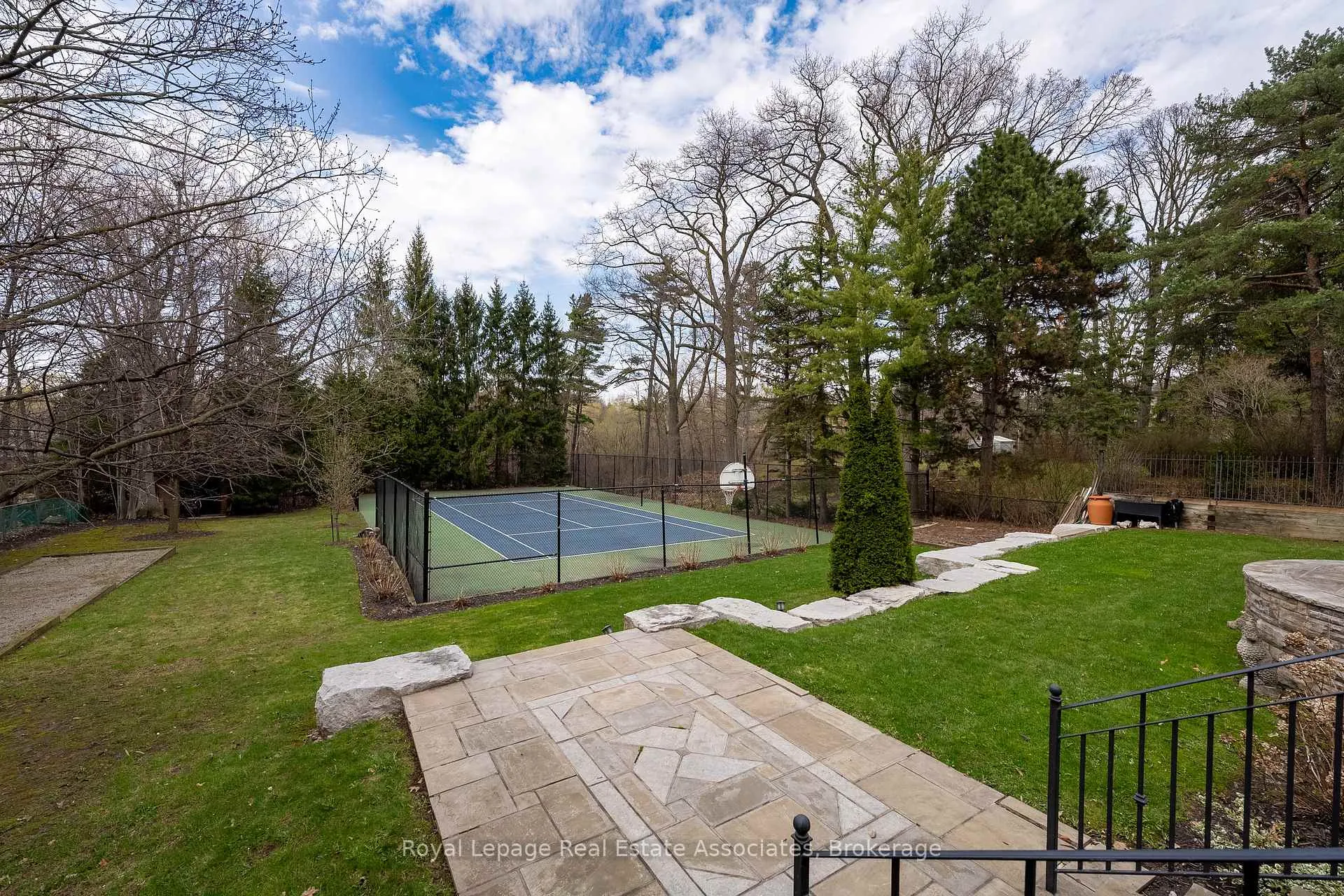 Photo 47 of 12 Westmount Park Road, Etobicoke, Humber Heights — HOMEH