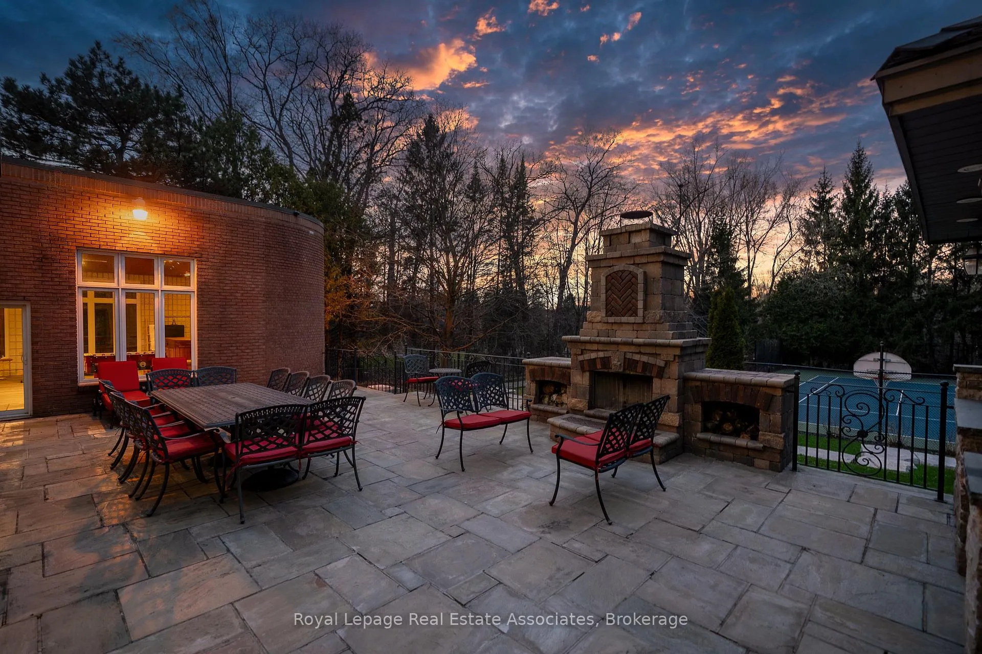 Photo 50 of 12 Westmount Park Road, Etobicoke, Humber Heights — HOMEH