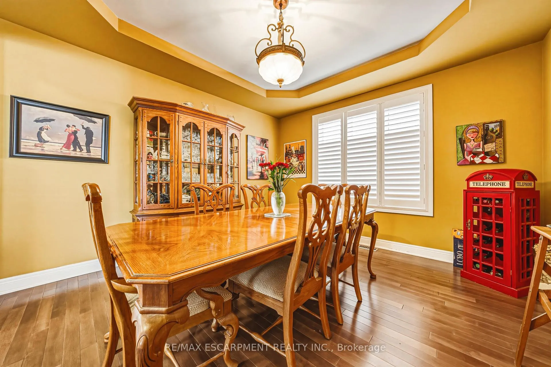 Photo 15 of 405 Valridge Drive, Hamilton, Ancaster — HOMEH