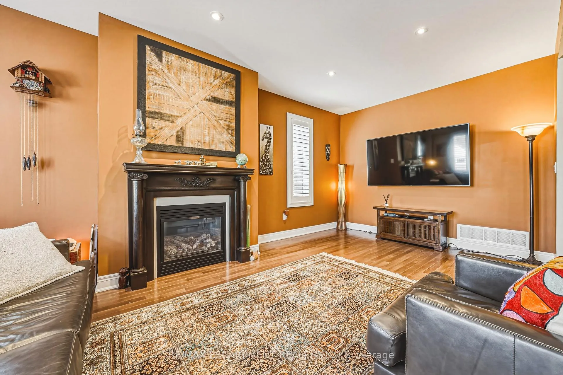 Photo 16 of 405 Valridge Drive, Hamilton, Ancaster — HOMEH