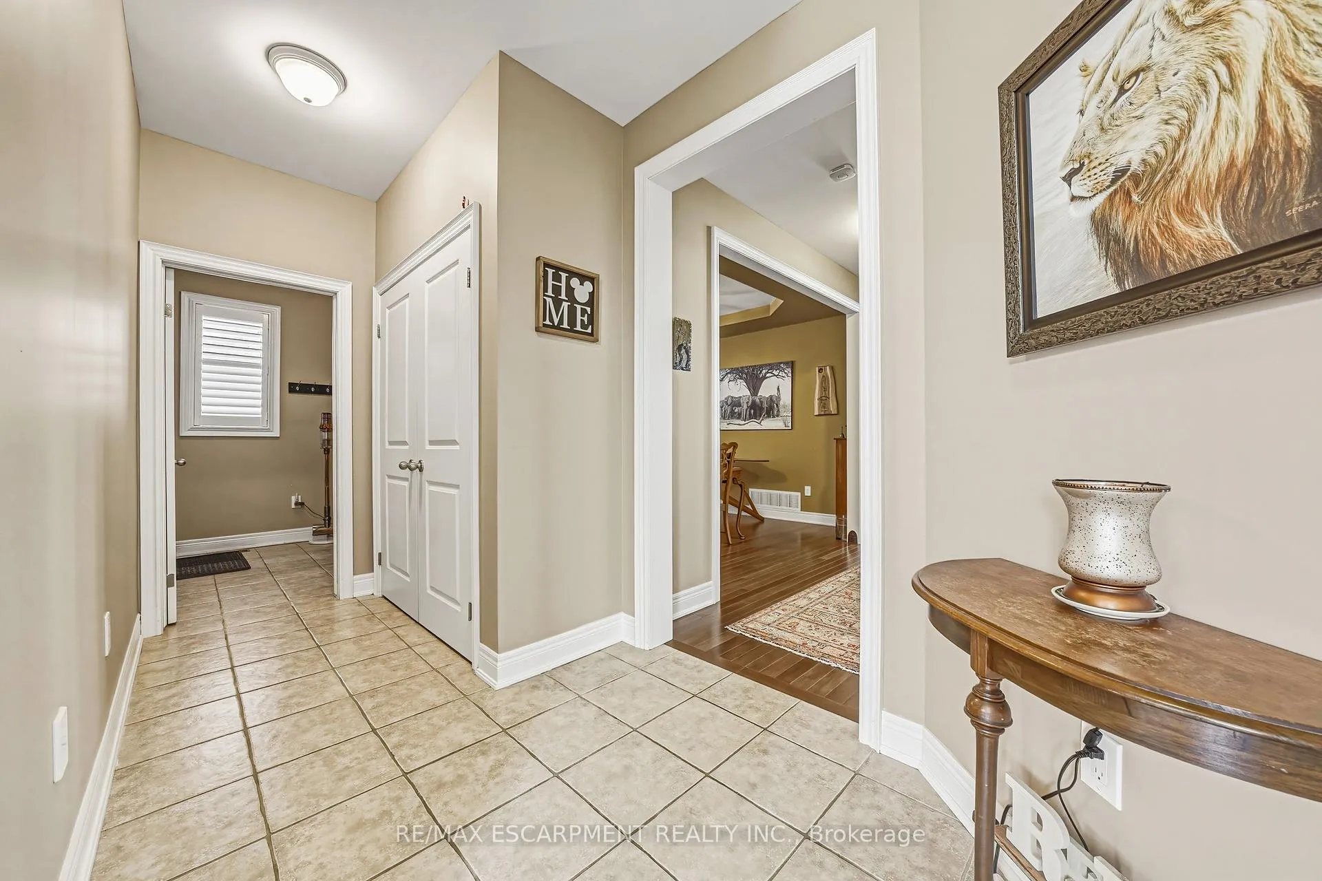 Photo 20 of 405 Valridge Drive, Hamilton, Ancaster — HOMEH