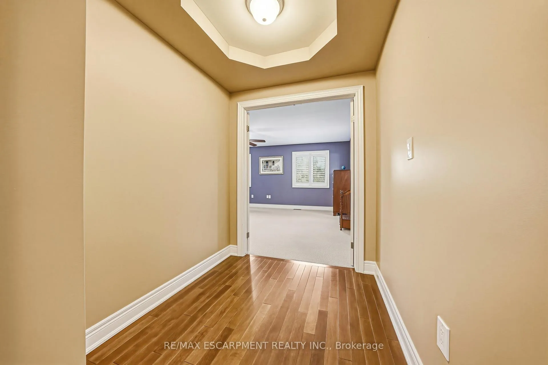 Photo 22 of 405 Valridge Drive, Hamilton, Ancaster — HOMEH