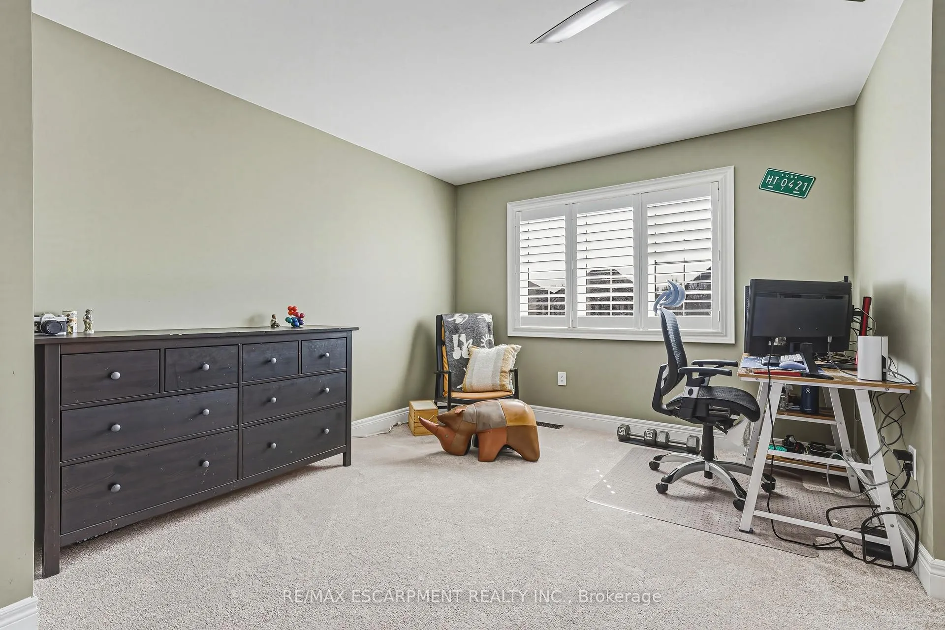 Photo 32 of 405 Valridge Drive, Hamilton, Ancaster — HOMEH