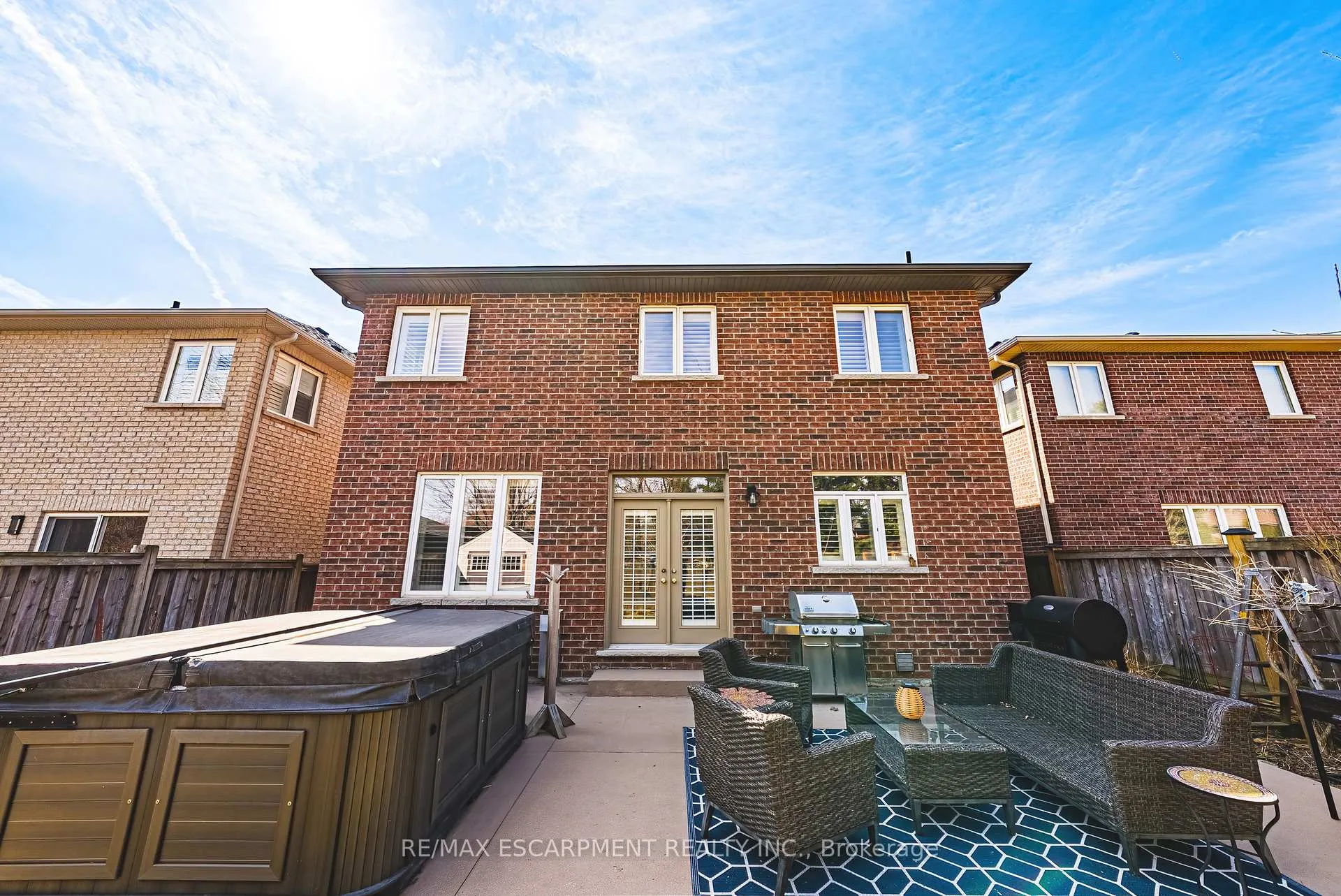 Photo 47 of 405 Valridge Drive, Hamilton, Ancaster — HOMEH