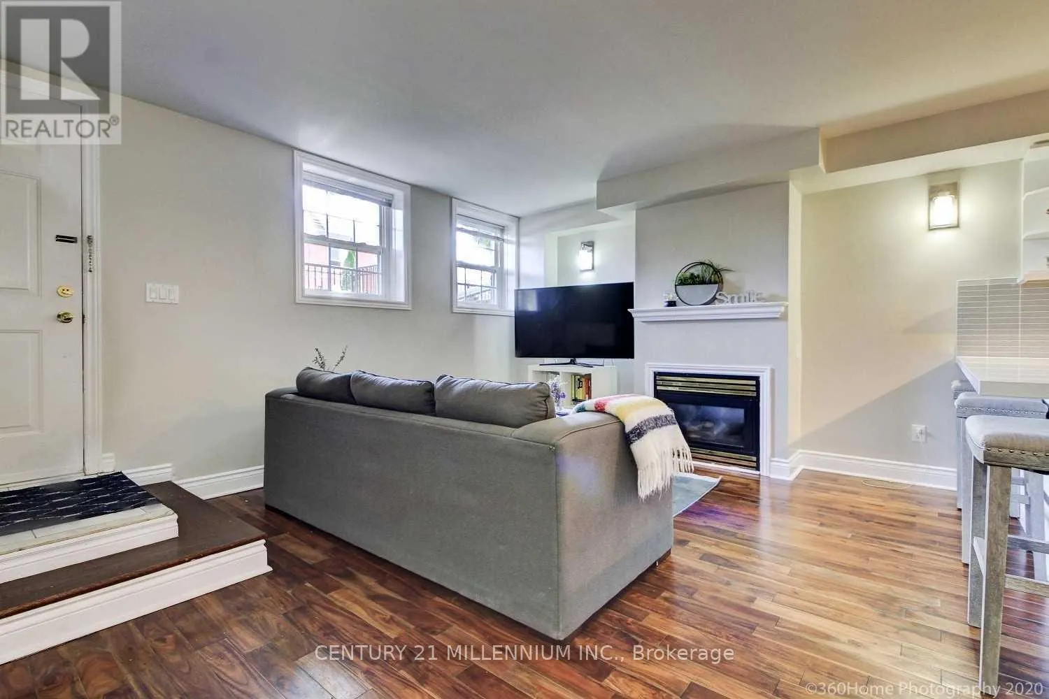 Photo 2 of Unit A, 78 Coxwell Avenue, Toronto, Greenwood-Coxwell — HOMEH